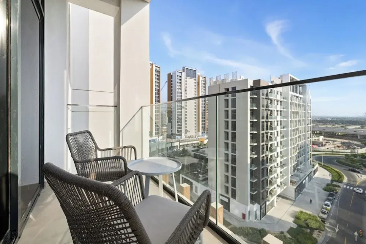 Bright Modern Studio in Meydan