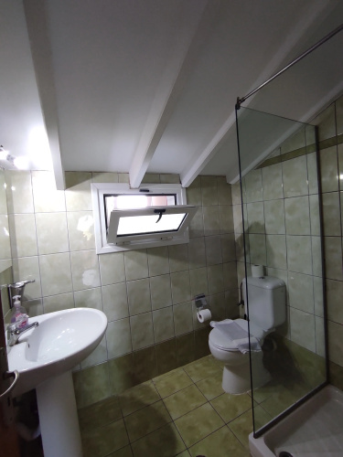 Kavos Plaza Hotel