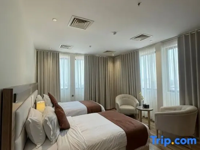 Deluxe Junior Suite