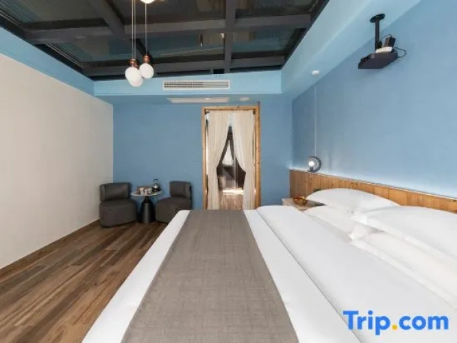 Deluxe Double room with view
