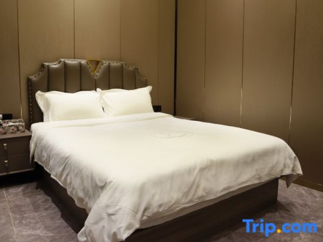 Standard Double room with courtyard view
