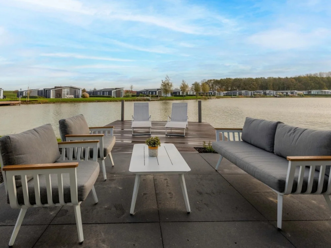 Chalet in Zeeland With Sauna by the Water