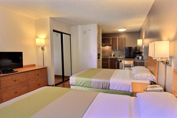 Studio 6 Austin, TX - Midtown
