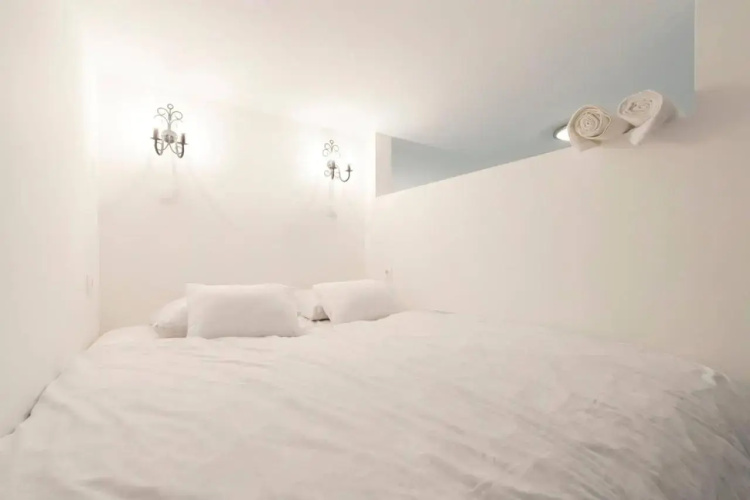 Central hipster flat