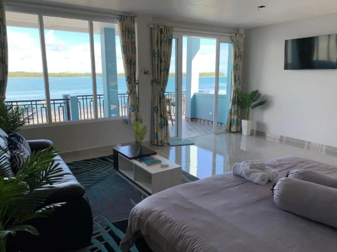 Deluxe Double Suite with sea view