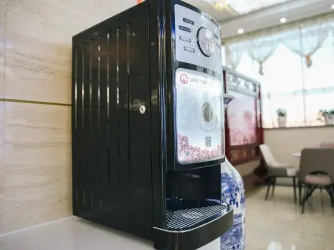 Junhu Hotel