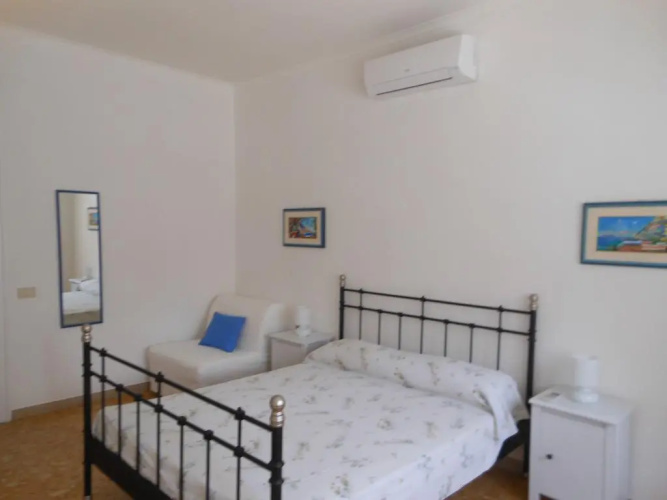 Romolo House