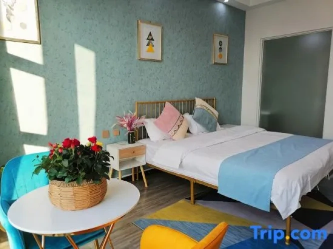 Standard Double room with lake view