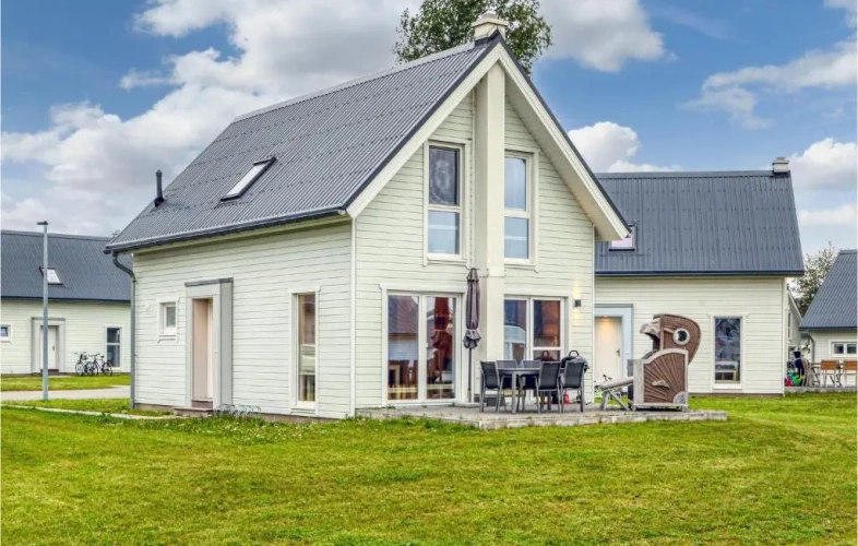 2 Bedrooms Cottage
