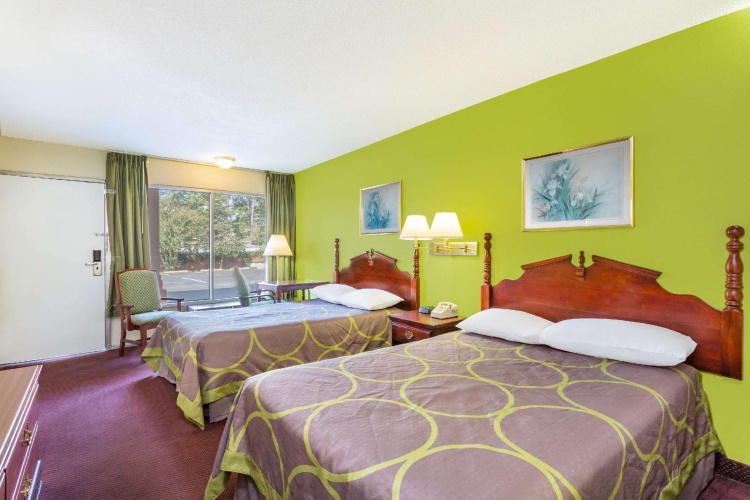 Standard Quadruple room