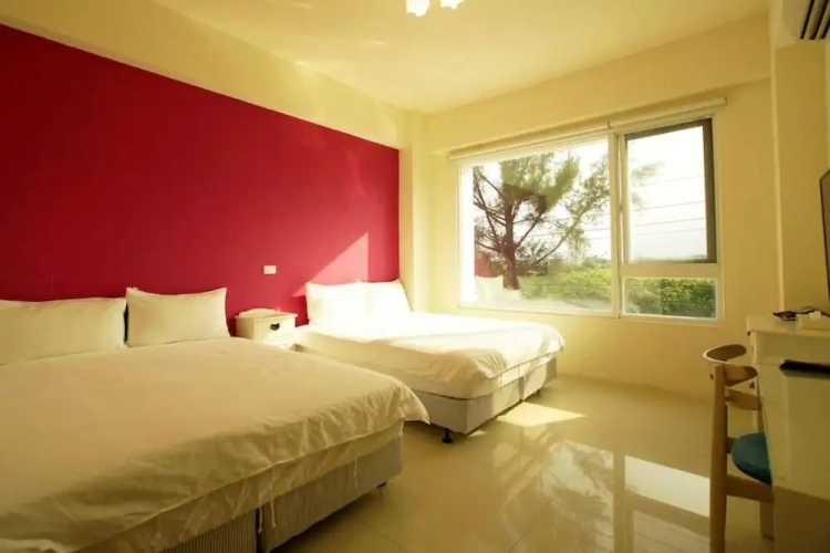 Economy Quadruple room