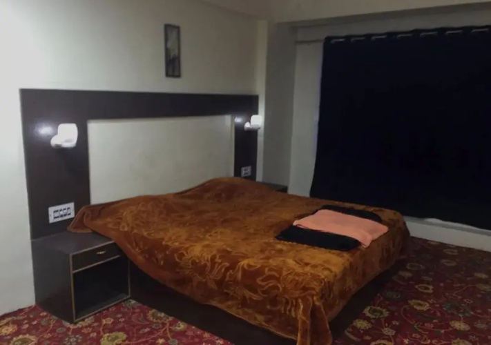 Hotel Humza