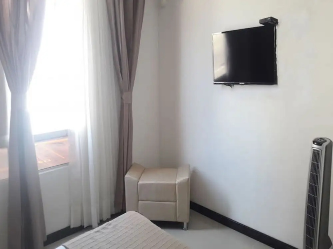 Spacious Apartment In The North Cali