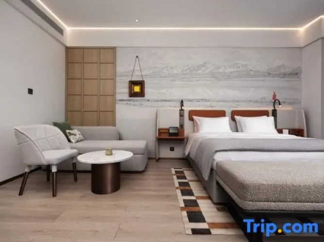 Double Suite