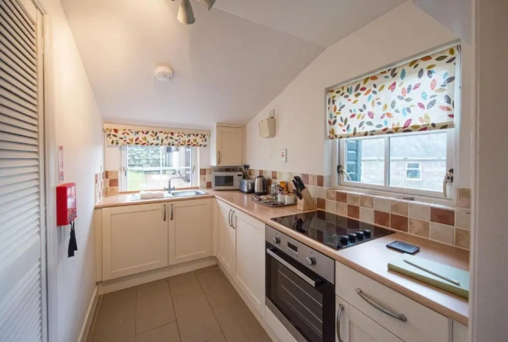 2 Bedrooms Cottage