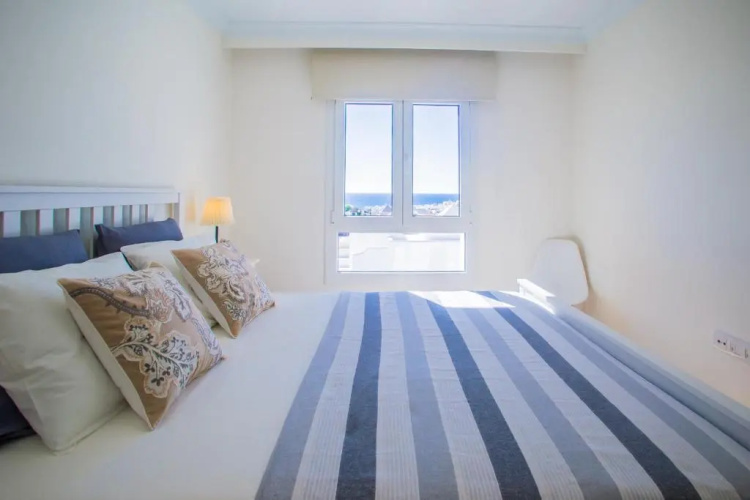 Flower Beach Suite 26