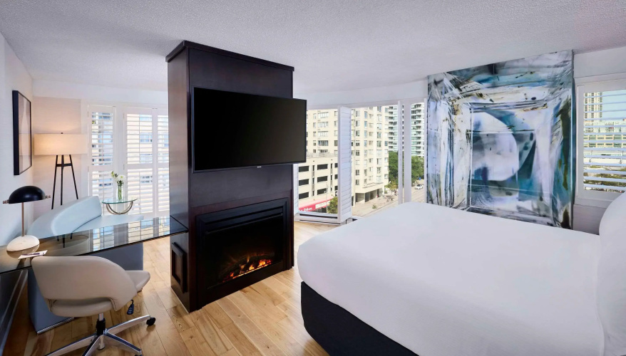Radisson Blu Toronto Downtown