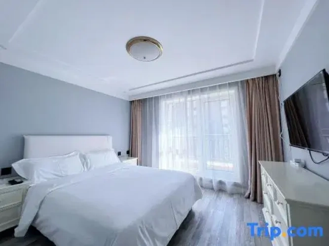 2 Bedrooms Apartment with balcony