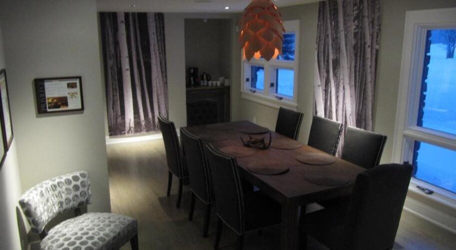 Sequel Inn CreemoreOver view