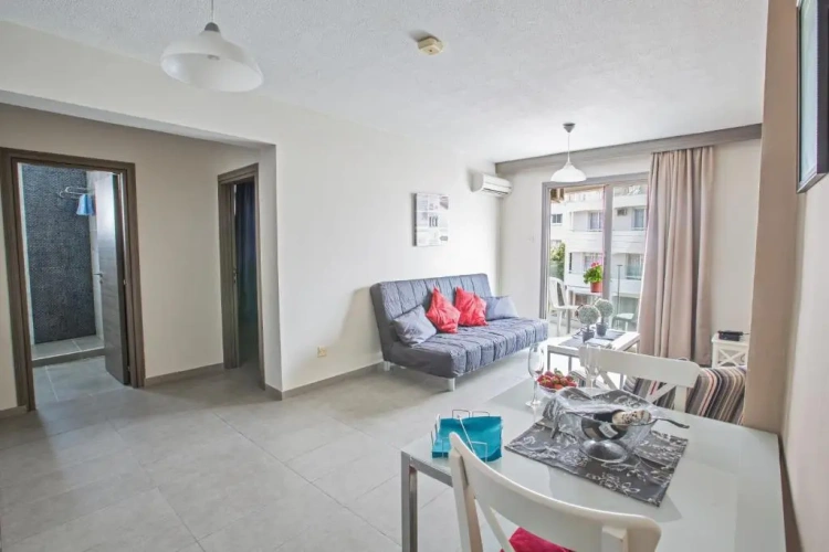 Twin Apartment