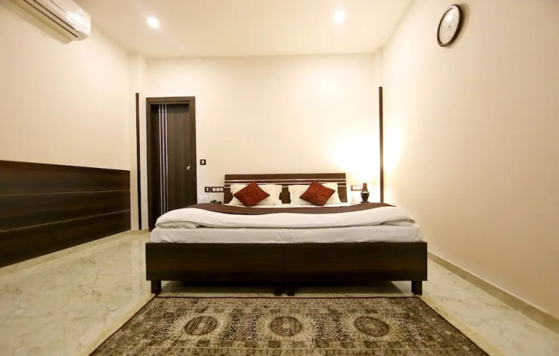 Hotel Aiwan-e-Shahi