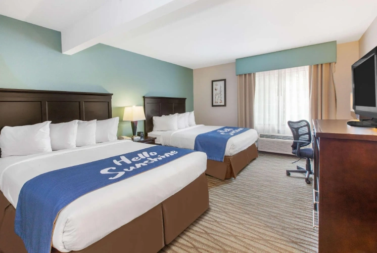 Standard Quadruple room