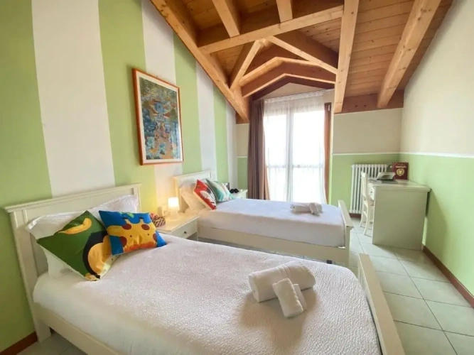 2 Bedrooms Superior Apartment with balcony