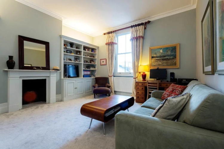 Alderbrook House