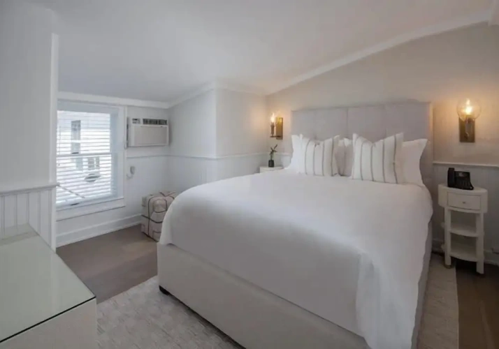 Deluxe Double Suite