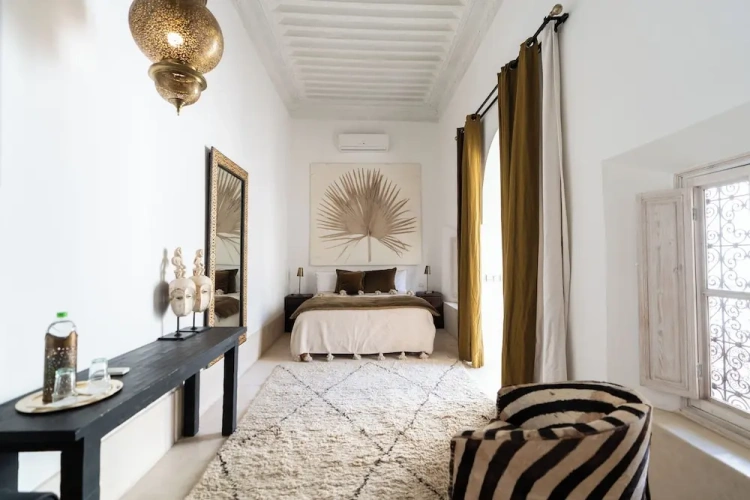 Deluxe Double room with balcony and with garden view