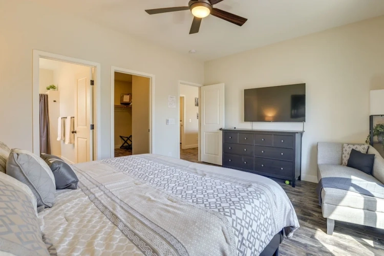 Guest rooms