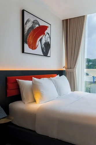 Deluxe Double room with city view