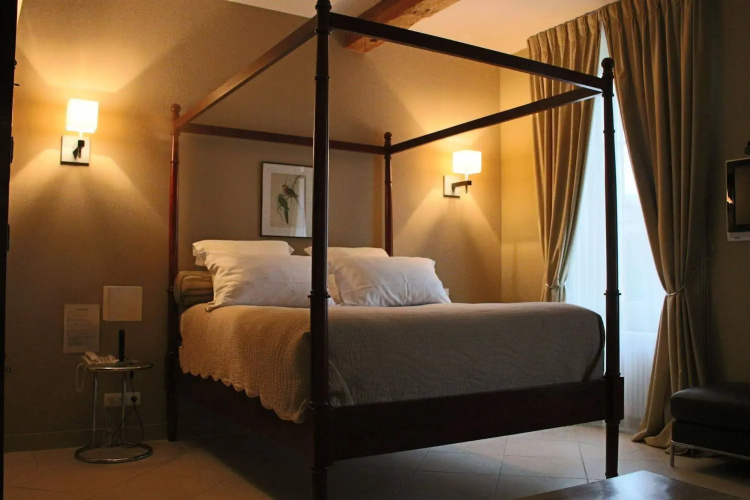 Hotel Rollan De By