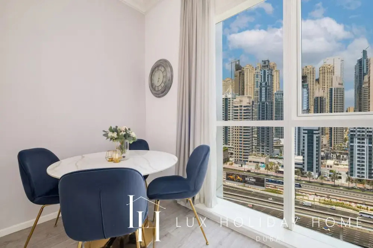 LUX The Ultimate Lake View Residence