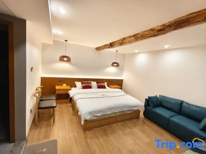 Standard Double room with view