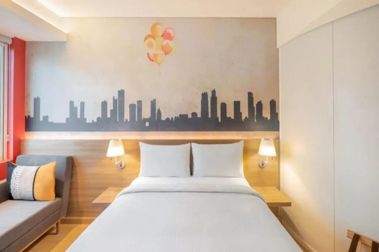 Ibis Thane