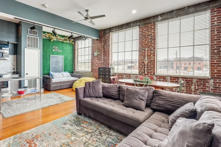 1 Bedroom Apartment