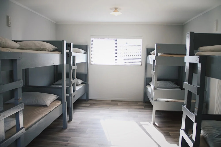 Hugo & Carter's Backpackers & Motel