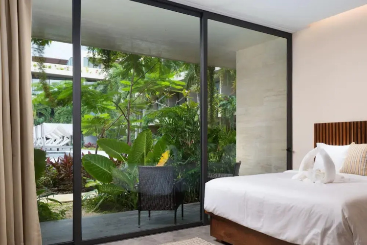 Tranquility Inside City Adventures Outside Discover Both Right Here at Mistiq
