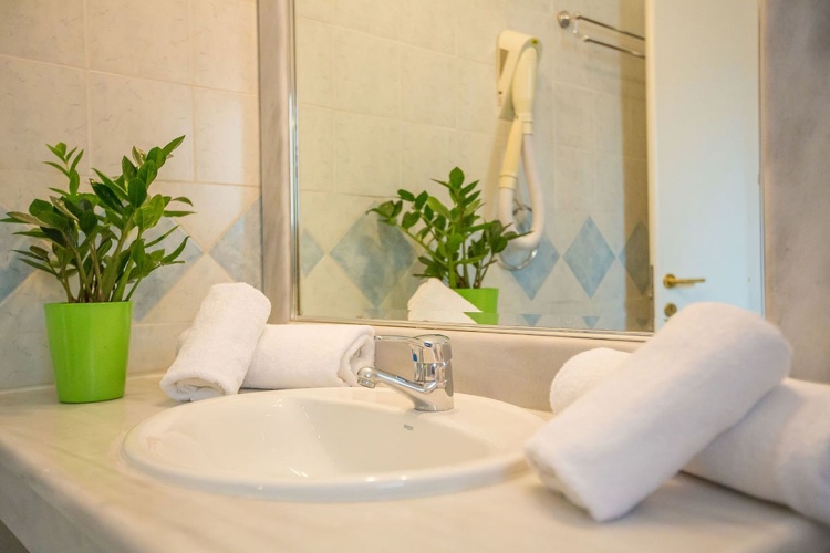 Marina Athens Hotel photo 13