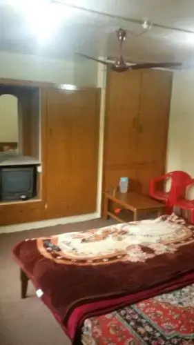 Taj Guest House