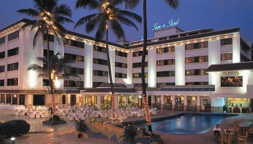 Superior Double room with city view
