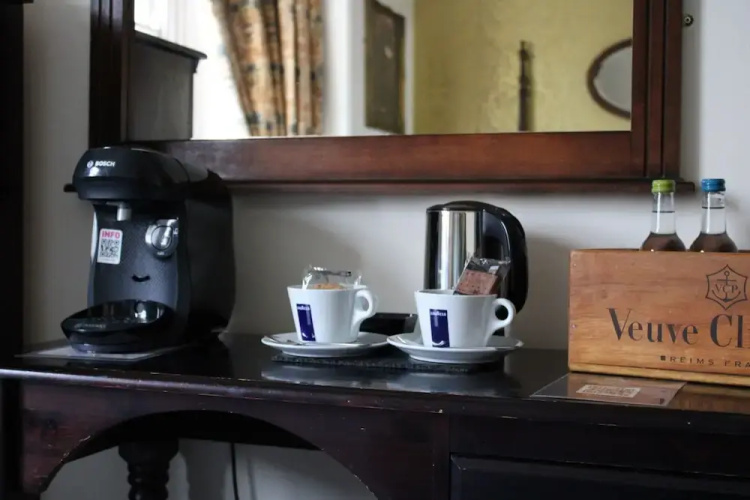 The Birdham Hotel & Restaurant