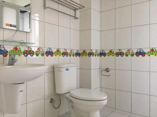 Standard Quadruple room with view
