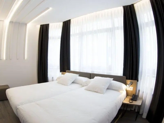 Standard Quintuple room