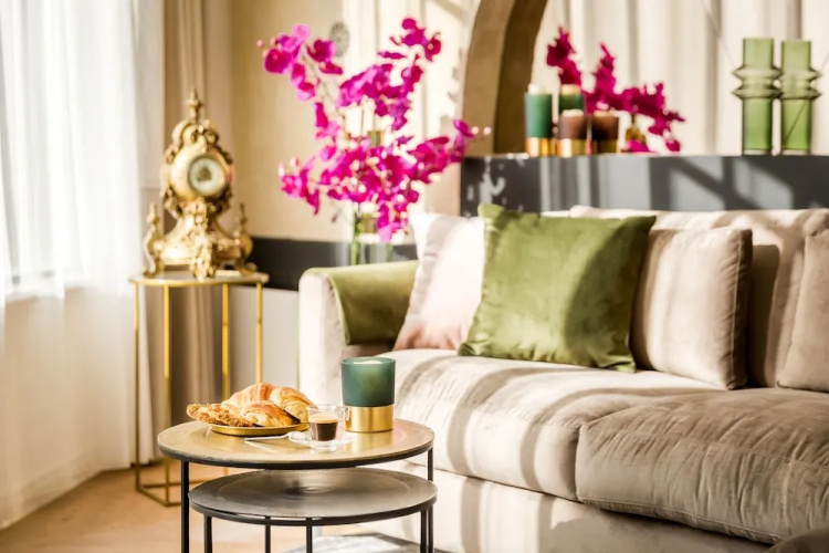Luxury 6Bdr 5Bth Heritage Building - Louvre View