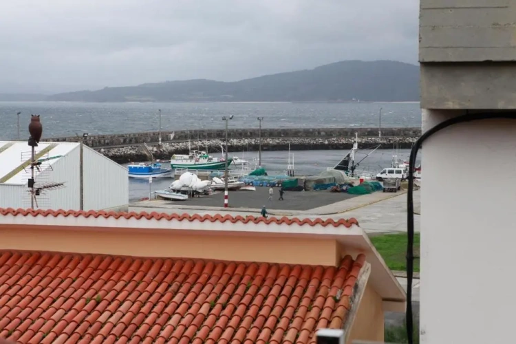 Apartment with sea view
