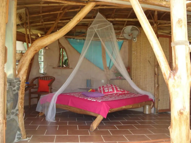 Vanira Lodge