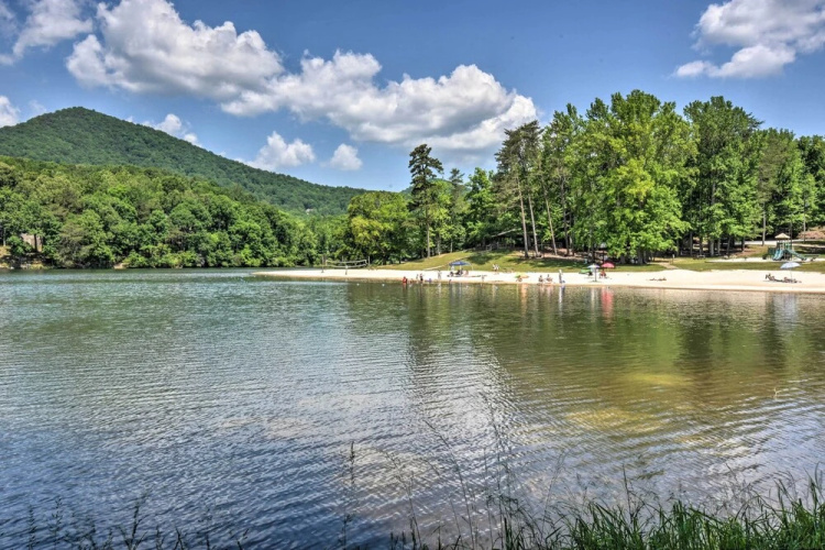 Jasper Vacation Rental w/ Decks, Fire Pit & Views!