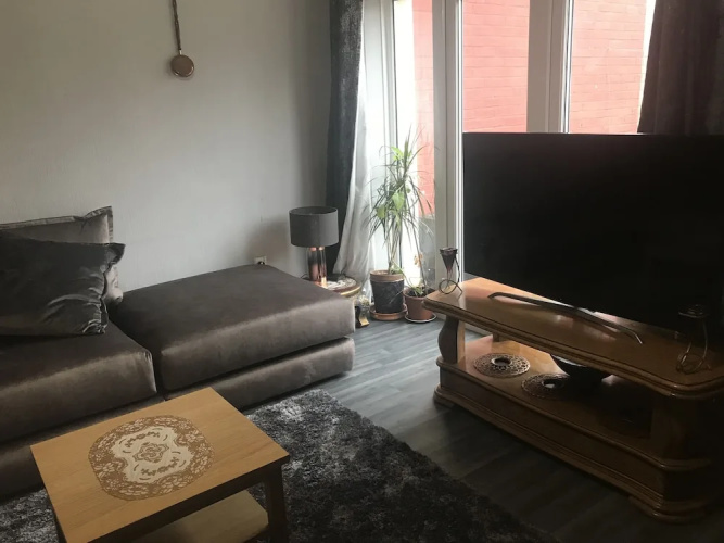 Stunning 3-bed House in Cardiff